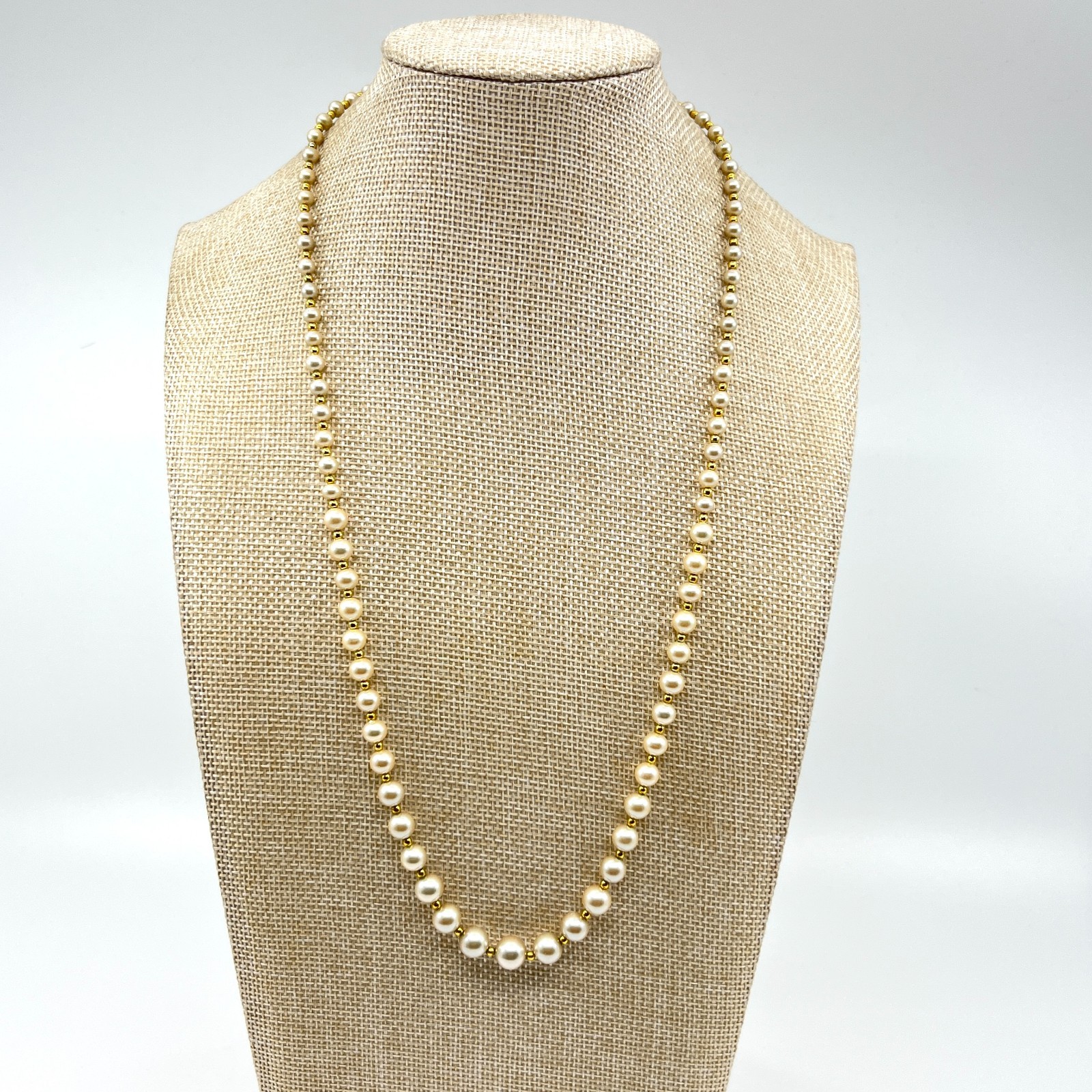 Vintage Marvella Cream Faux Pearl Necklace Gold Tone Graduated Bead Strand 18”
