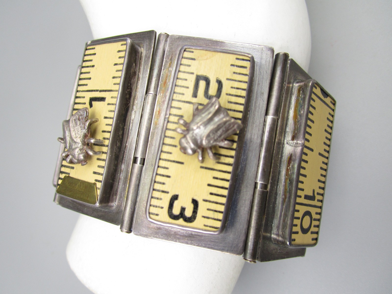 UNUSUAL ARTISAN LISA FIDLER STERLING WOOD RULER INSECT FOUND OBJECT BRACELET