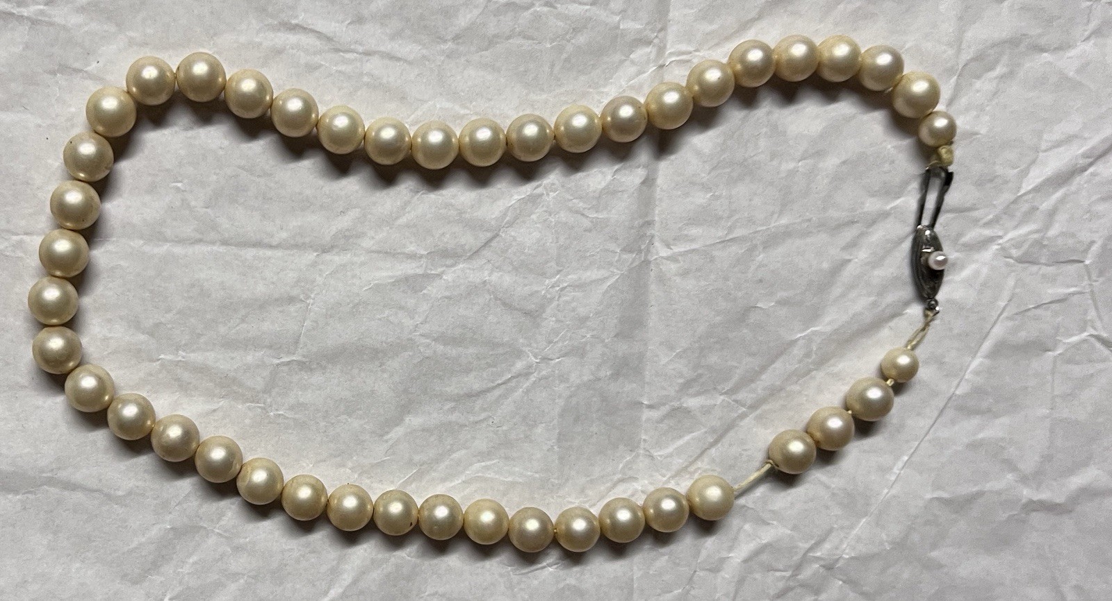 Vintage Sterling Silver Clasp With 4 mm Pearl On Faux Pearl Necklace In Box