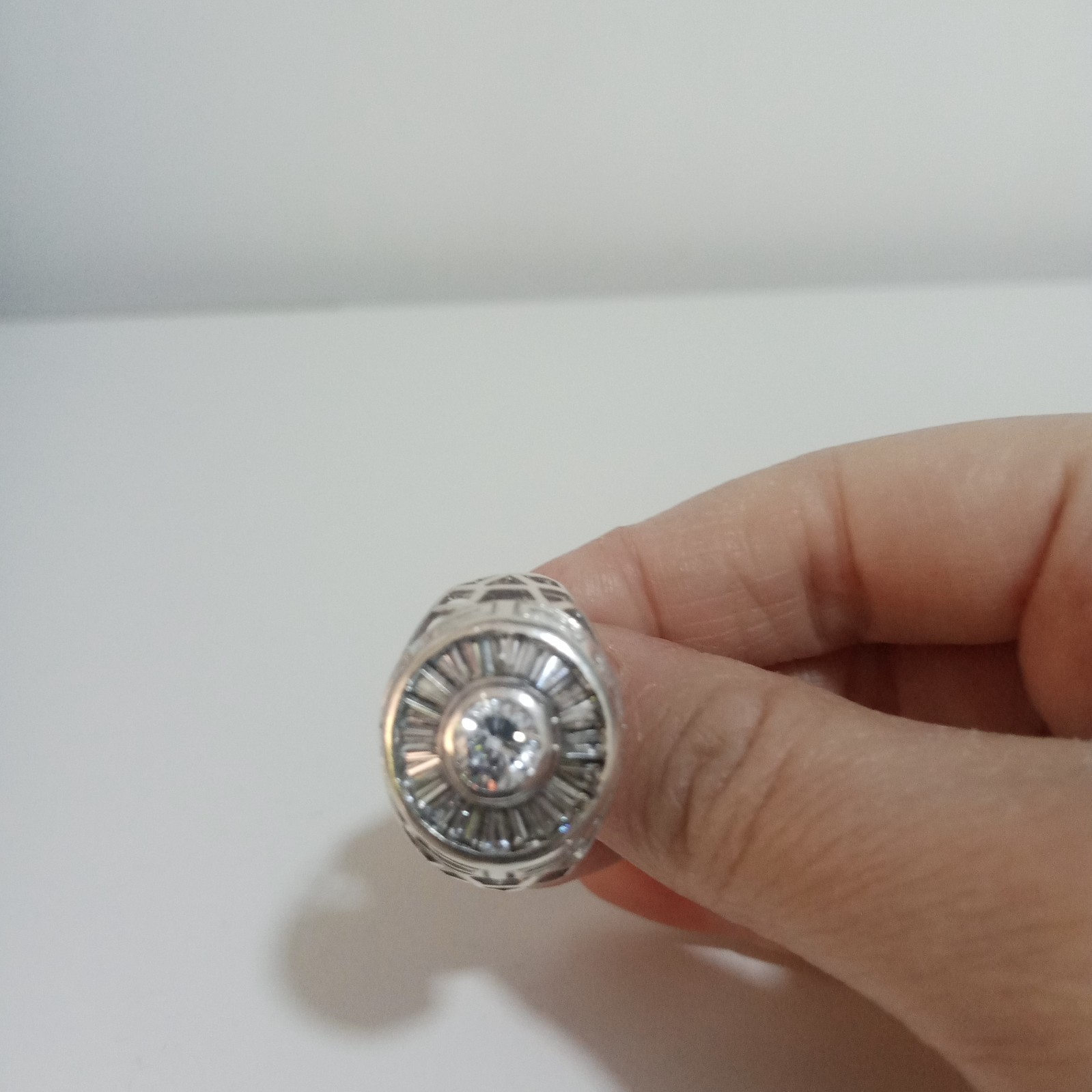 Vintage 925 Sterling Silver Ring Round Cubic Zirconia Baguette Halo Design