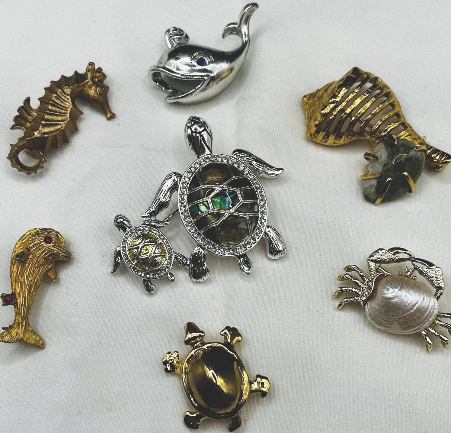 Vintage Ocean sea creatures figural 7pc Lot Some signed brooches Napier READ