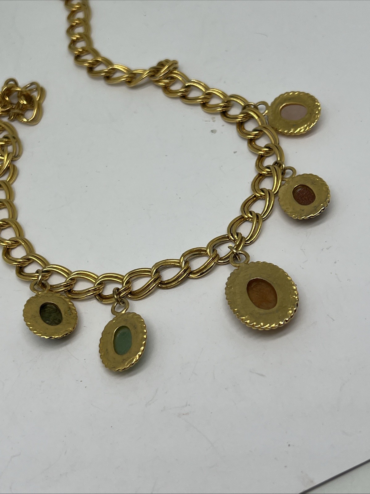 Vintage Gold Tone Multi-Stone Cabochon Charm Chunky Chain 18.5”-22” Necklace