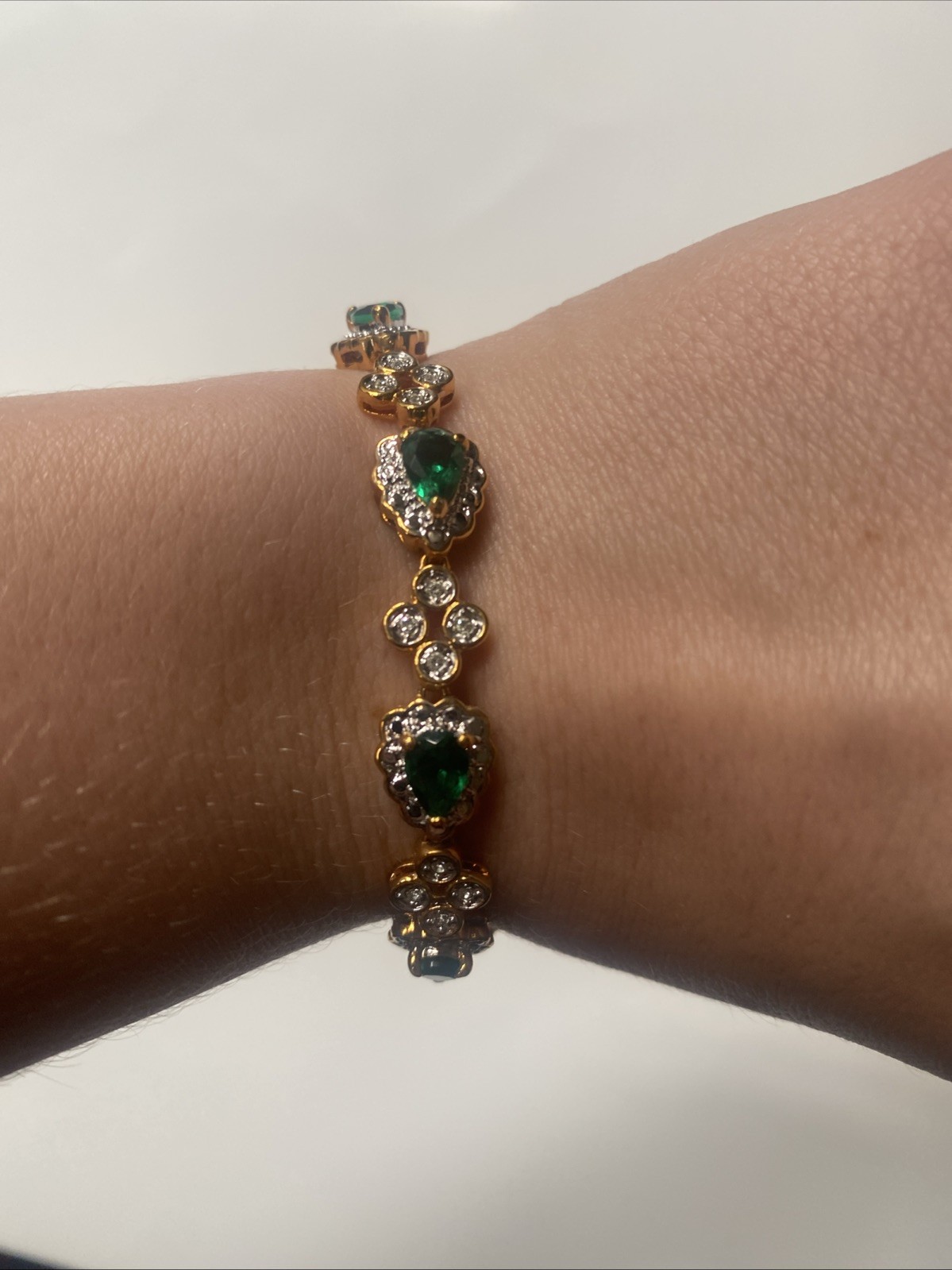 Camrose & Kross Jackie Kennedy Diamanté Emerald Crystal Gold Teardrop Bracelet