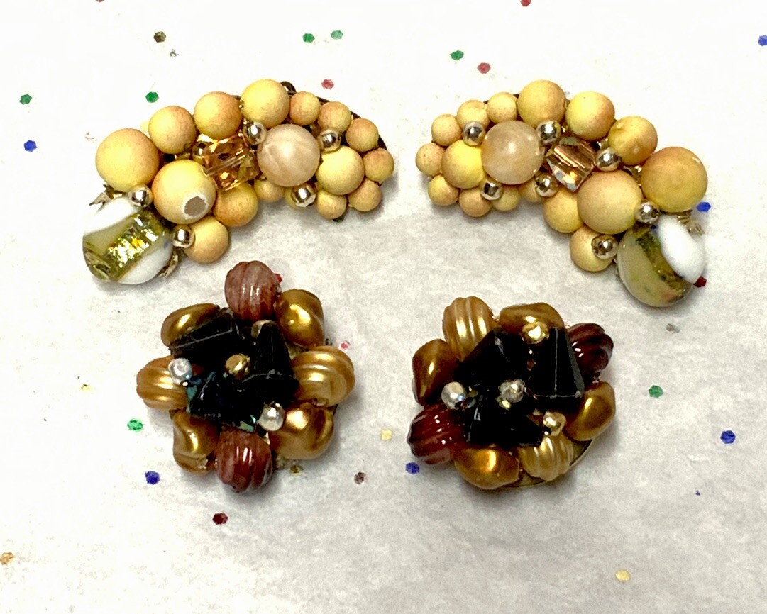 Vintage *Japan-Hong Kong-Laguna Cluster Clip On Earrings Sets (25-Pairs)