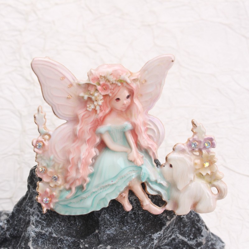 Artistic Fantasy-Themed Fairy Brooch: Exquisite Jewelry Accessory, Ideal Present