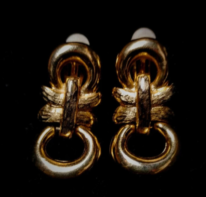 Vintage 1980s Givenchy Gold Door Knocker Clip On Earrings Signed Runway Couture