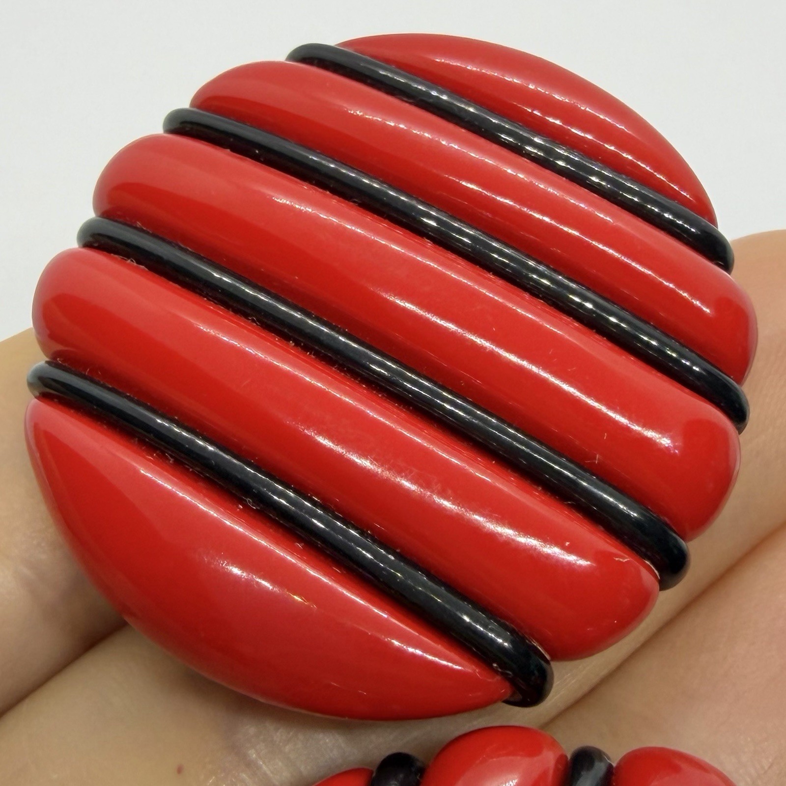 Vtg 80’s XL Red Black Resin Striped Statement Huggie Earrings Post Round Bold