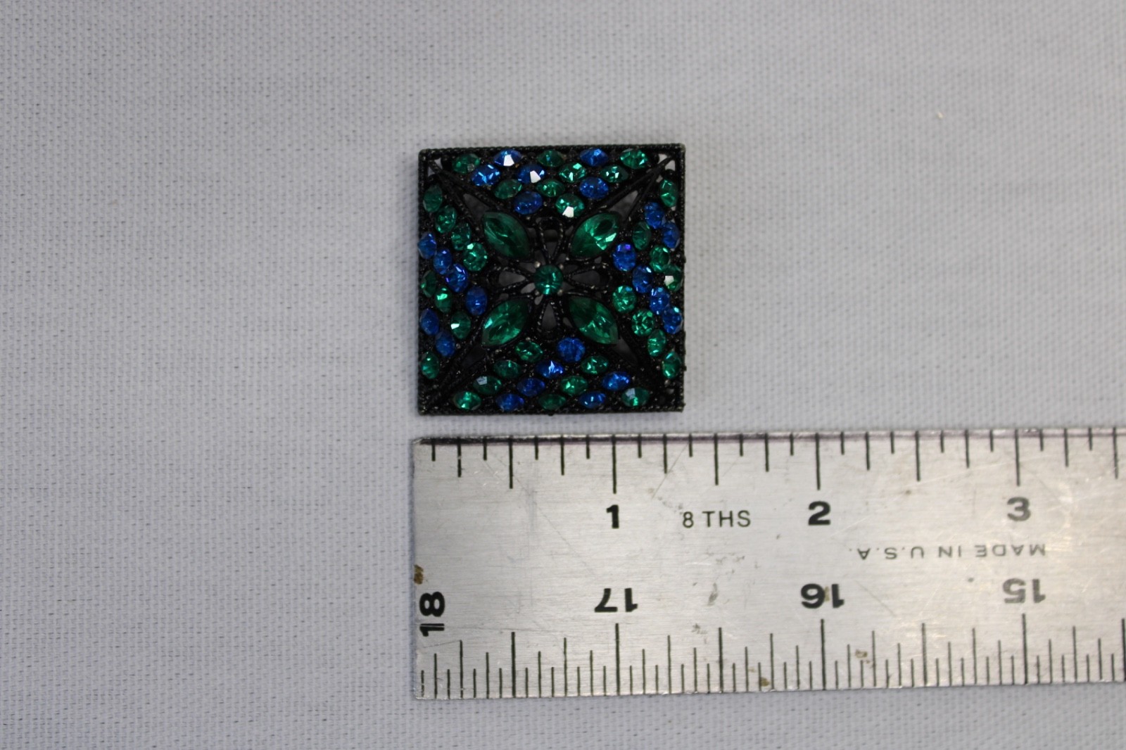Vintage Blue Green Rhinestone Brooch & Clip Earrings Set Black Japanned Metal