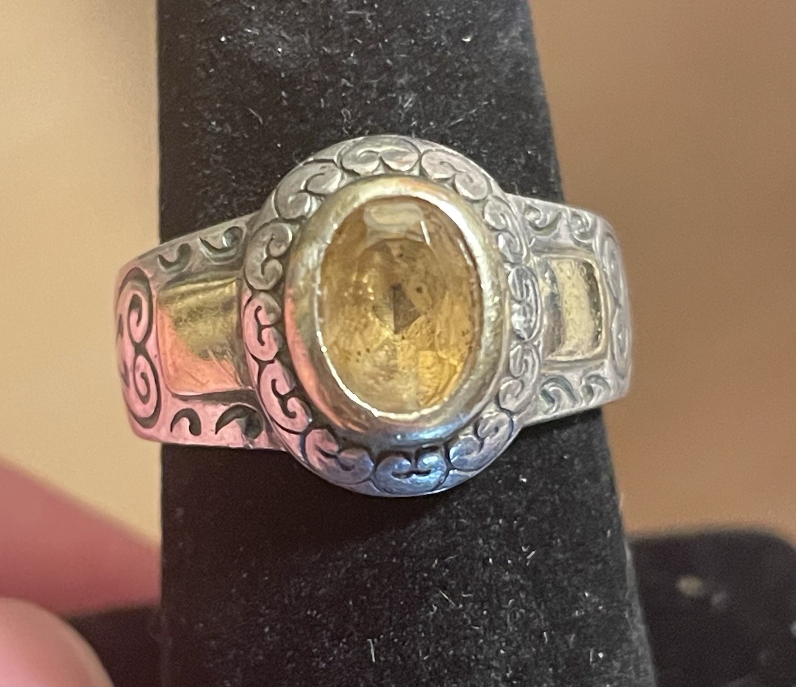 Vintage Sterling Silver Yellow Stone Ring. Size 6. Signed. Stamped