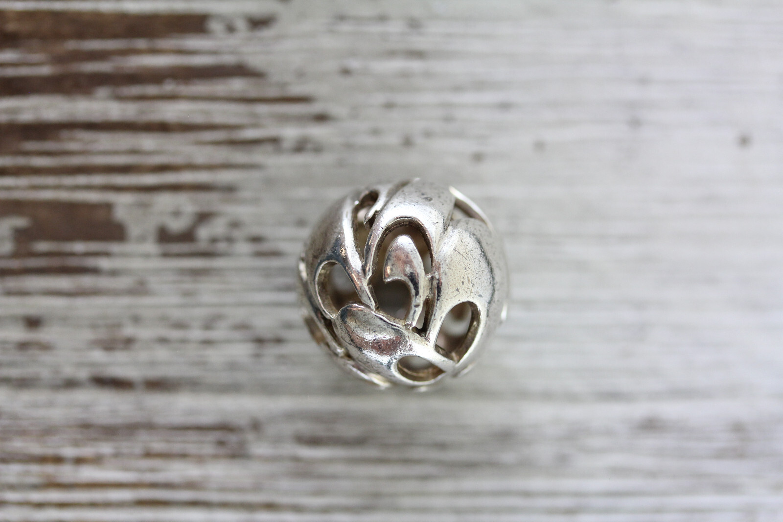 VINTAGE BALL ORB CUT OUT STERLING SILVER PENDANT 925 DESIGNER PRETTY SLIDE