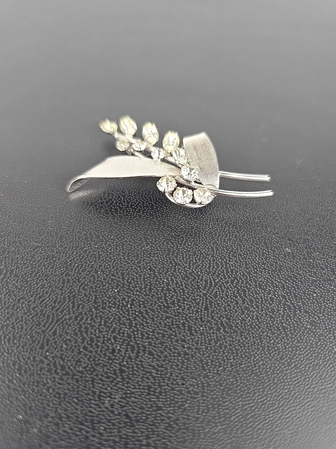 Vintage 925 Sterling Silver Clear Rhinestone Flowers Plant Brooch Pin #1