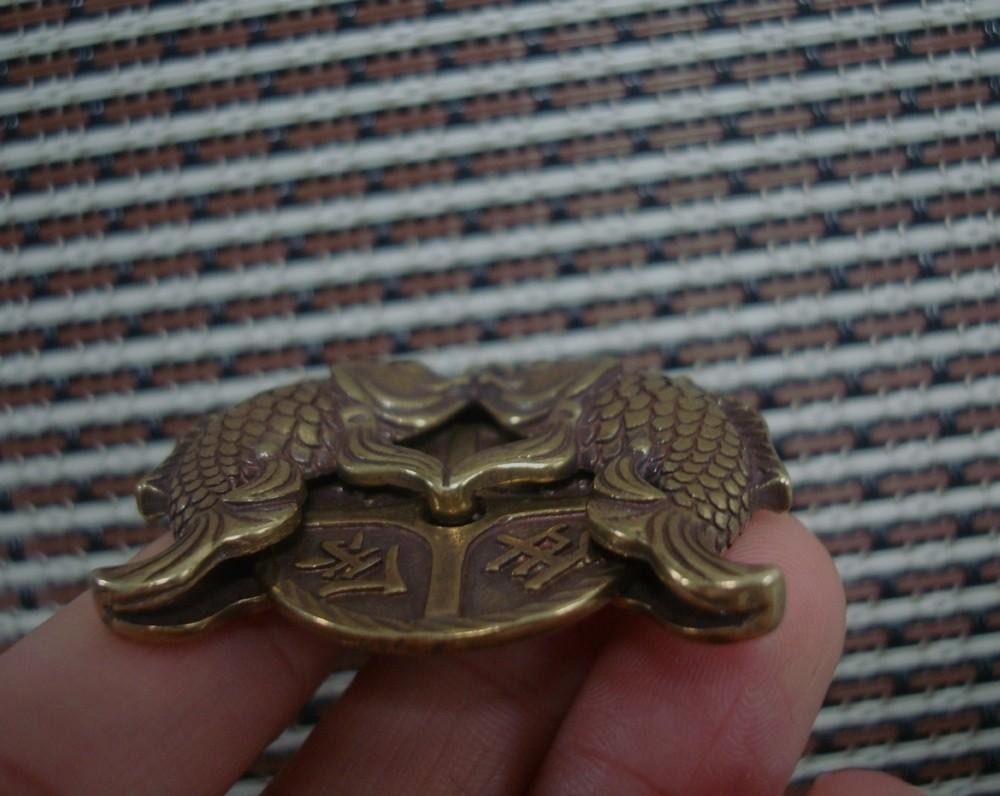 Vintage Style Solid Brass Two Fish Figurine Statue FengShui Pendant Bags Charms