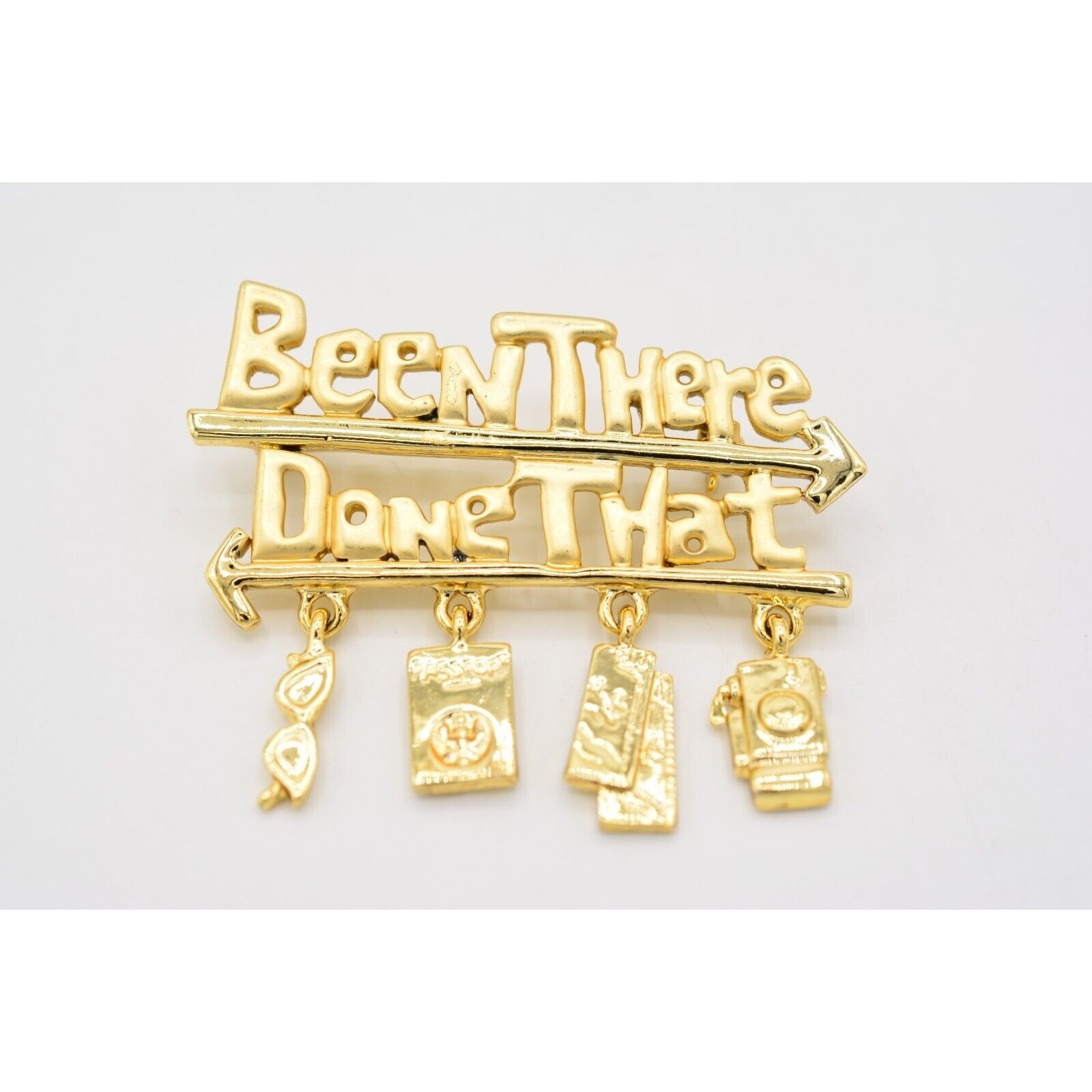 Danecraft Vintage Been There Done That Pin Brooch Travel Gold NOS 1980s BinA5