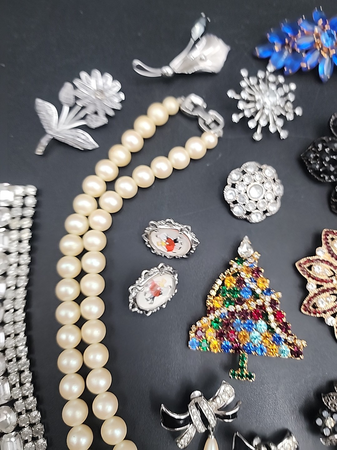 Vtg Costume Jewelry Lot Rhinetones Signed & Unsigned WEISS, JULIANA? Etc