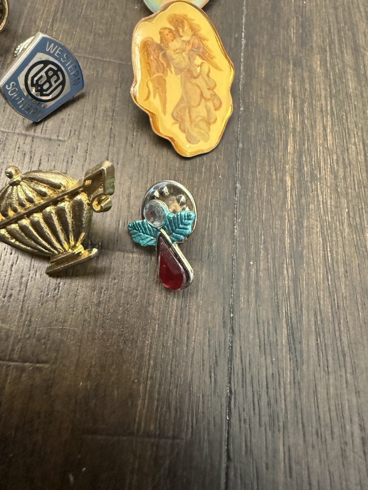 Lot Of 19 Vintage Pins