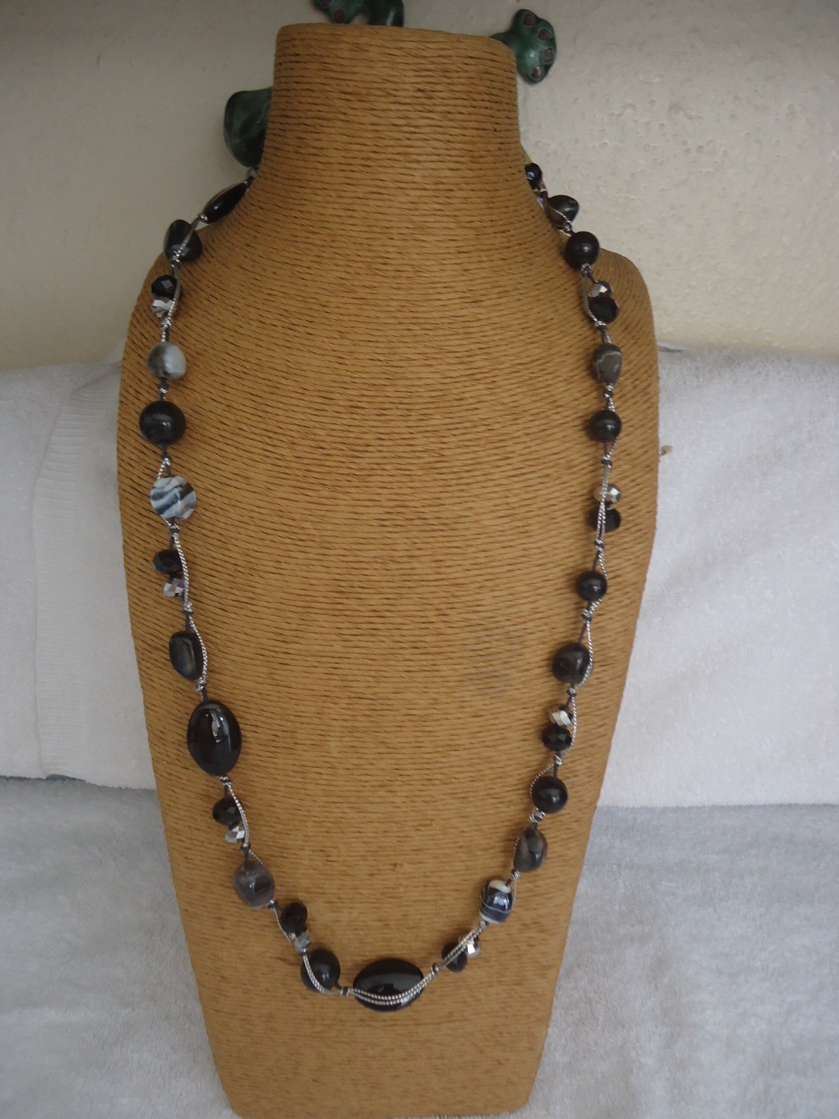 36″ Beaded Black and White Glass and Agate Necklace, No Clasp