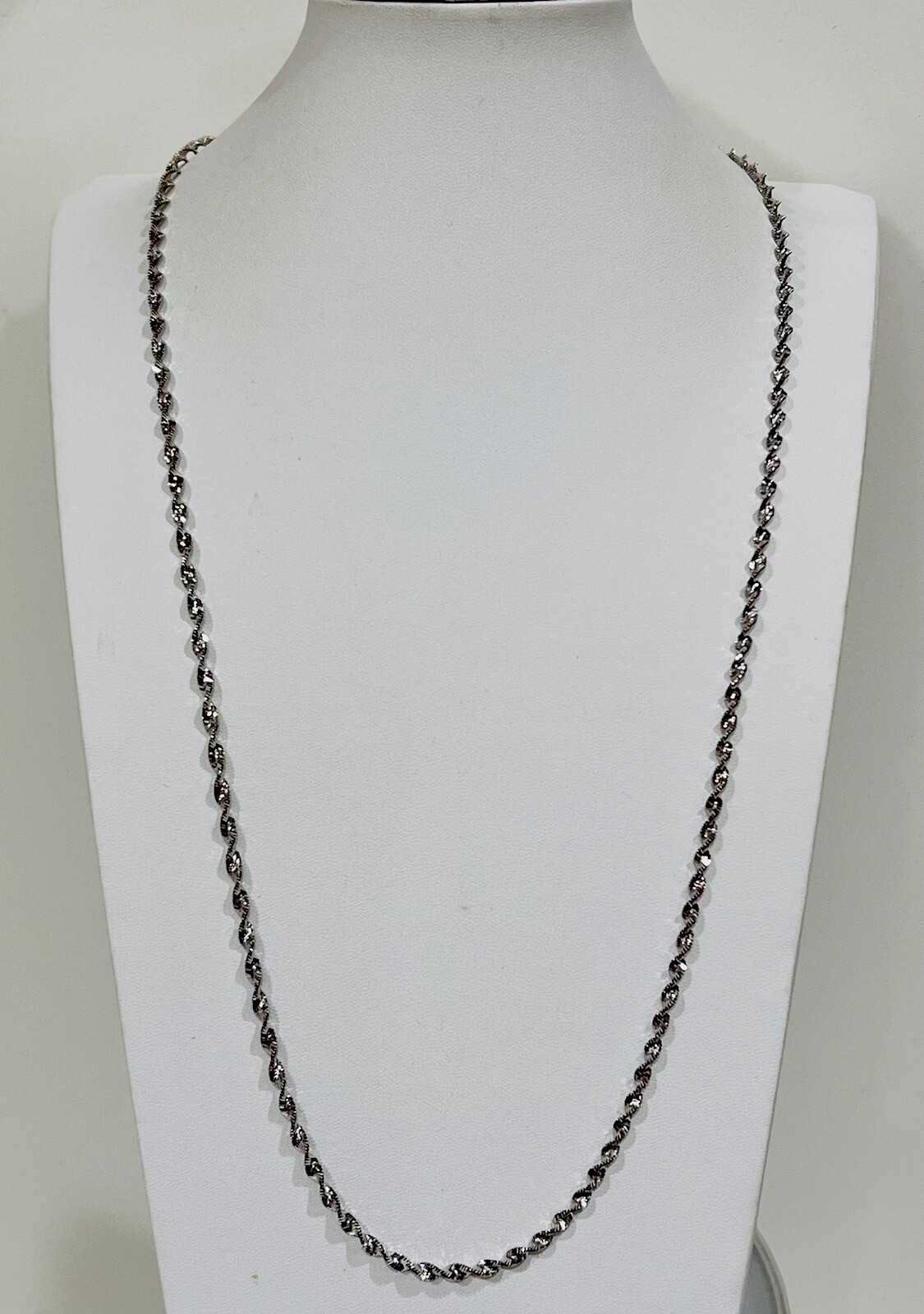 DaneCraft Tarnish Free 925 Italian Sterling 10.9 Gram Herringbone Necklace 30”