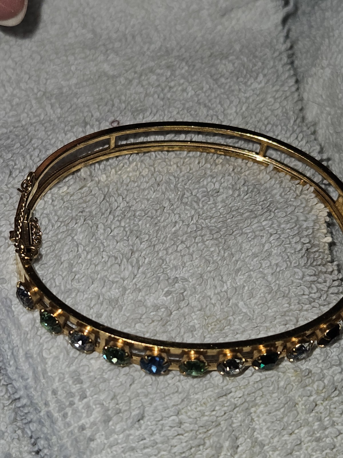 Vintage Van Dell Gold Toned Bangle Bracelet w Sparkling Stones