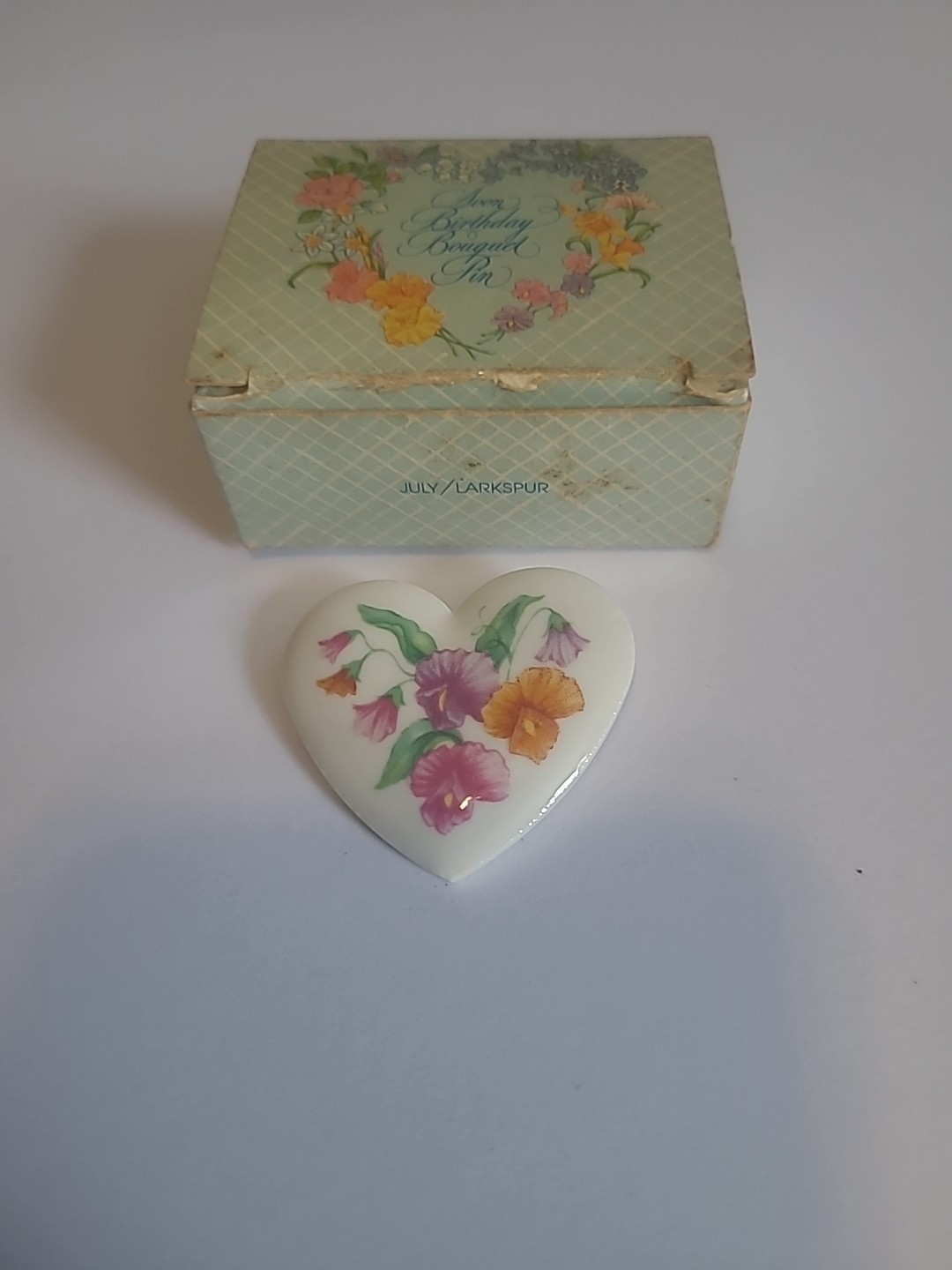 1987 Avon Birthday Bouquet Pin