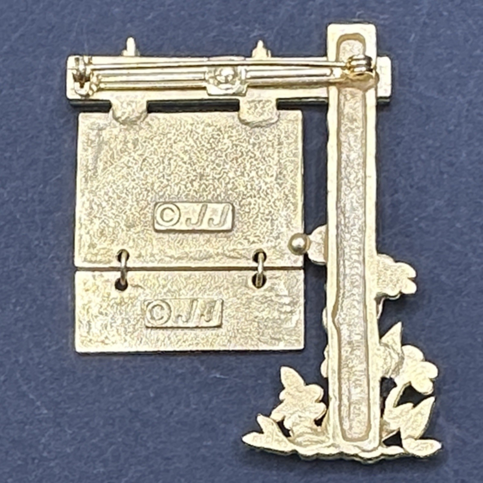 JJ Signed For Sale Sold Sign Brooch Pin Gold Tone J29B