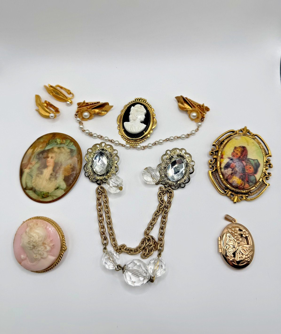 Estate Jewelry Mixed – Set of 8 Pieces