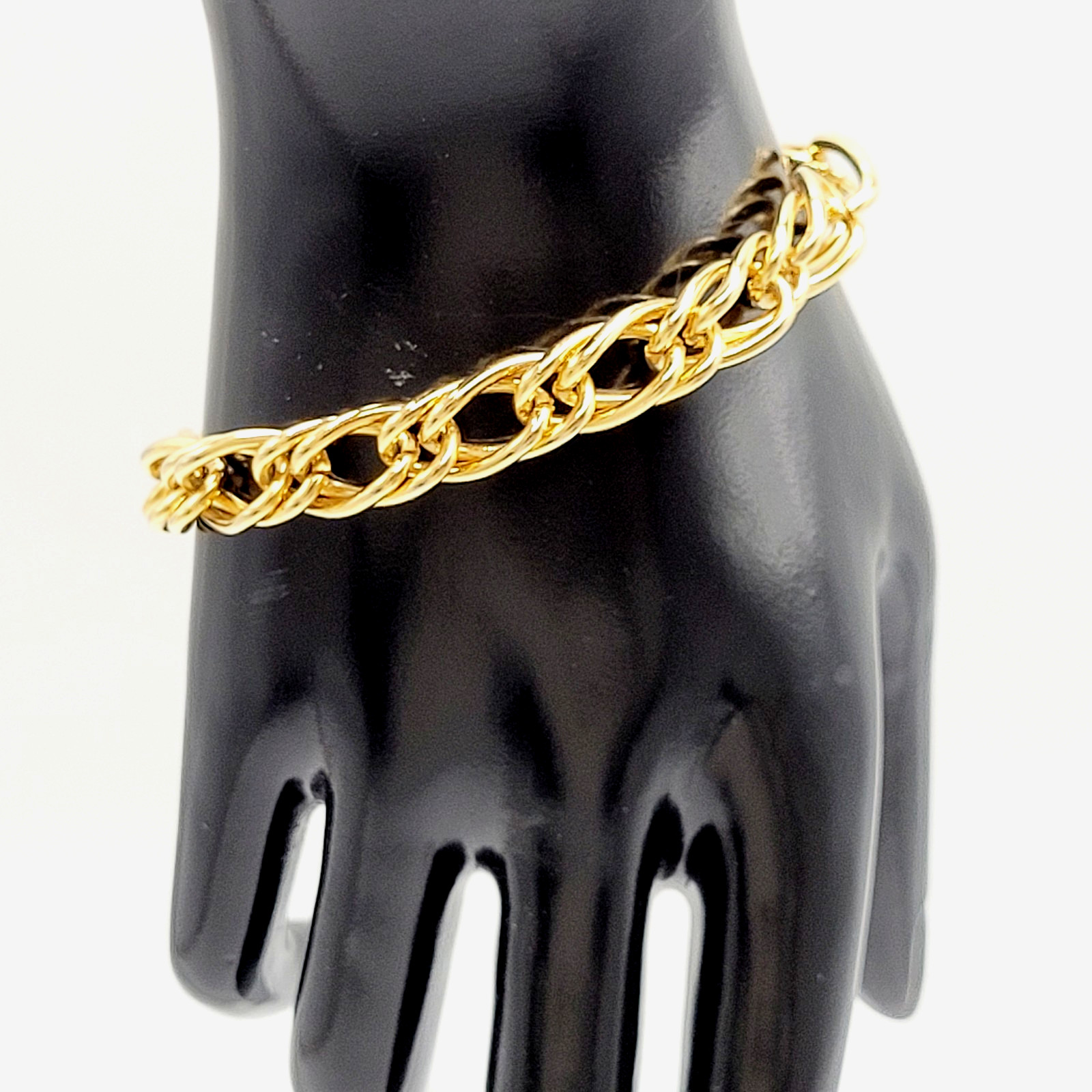 Fancy Oval Link Fancy Curb Shiny Gold Tone Vintage Chain Bracelet 7.25 Inch