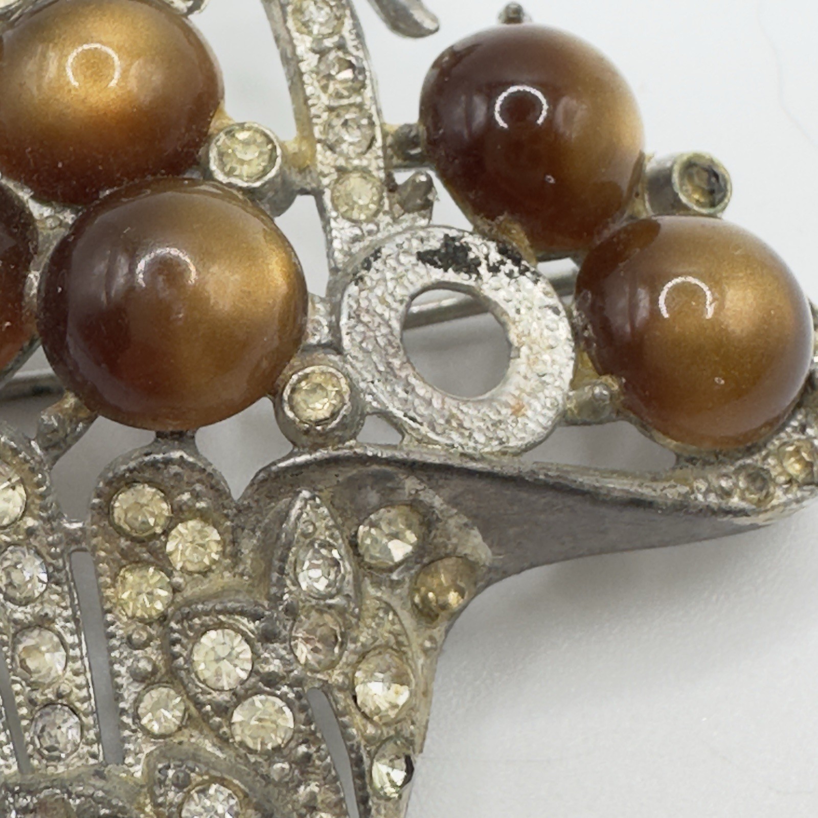 Vintage Pot Metal Brooch Moonglow & Rhinestone Flower Basket 2.5″ x 2.25″ READ
