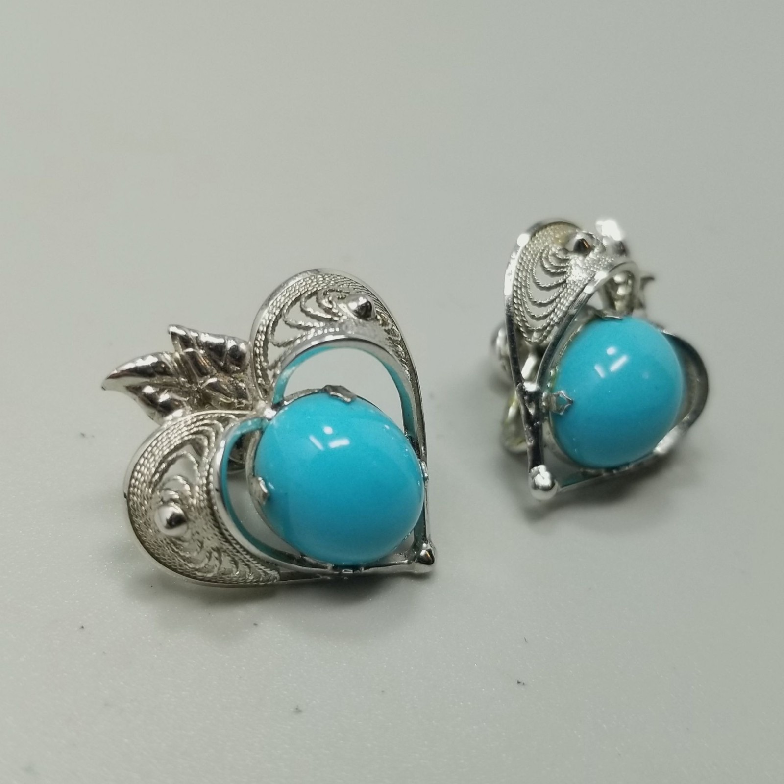 Vintage Sterling Silver Blue Cabochon Filigree Heart Clip On Screw Back Earrings
