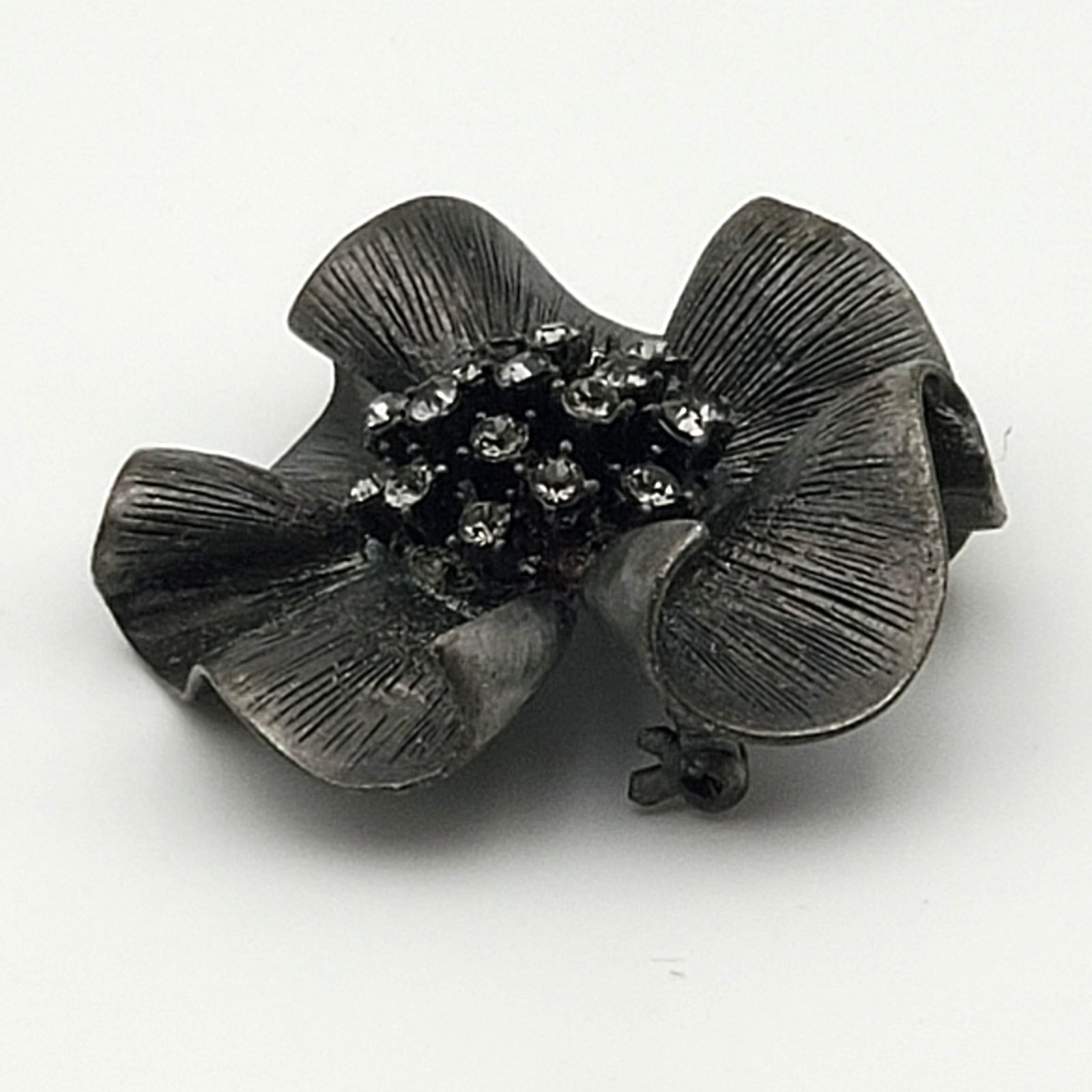 Dark Grey Metal Flower Brooch/Pendant