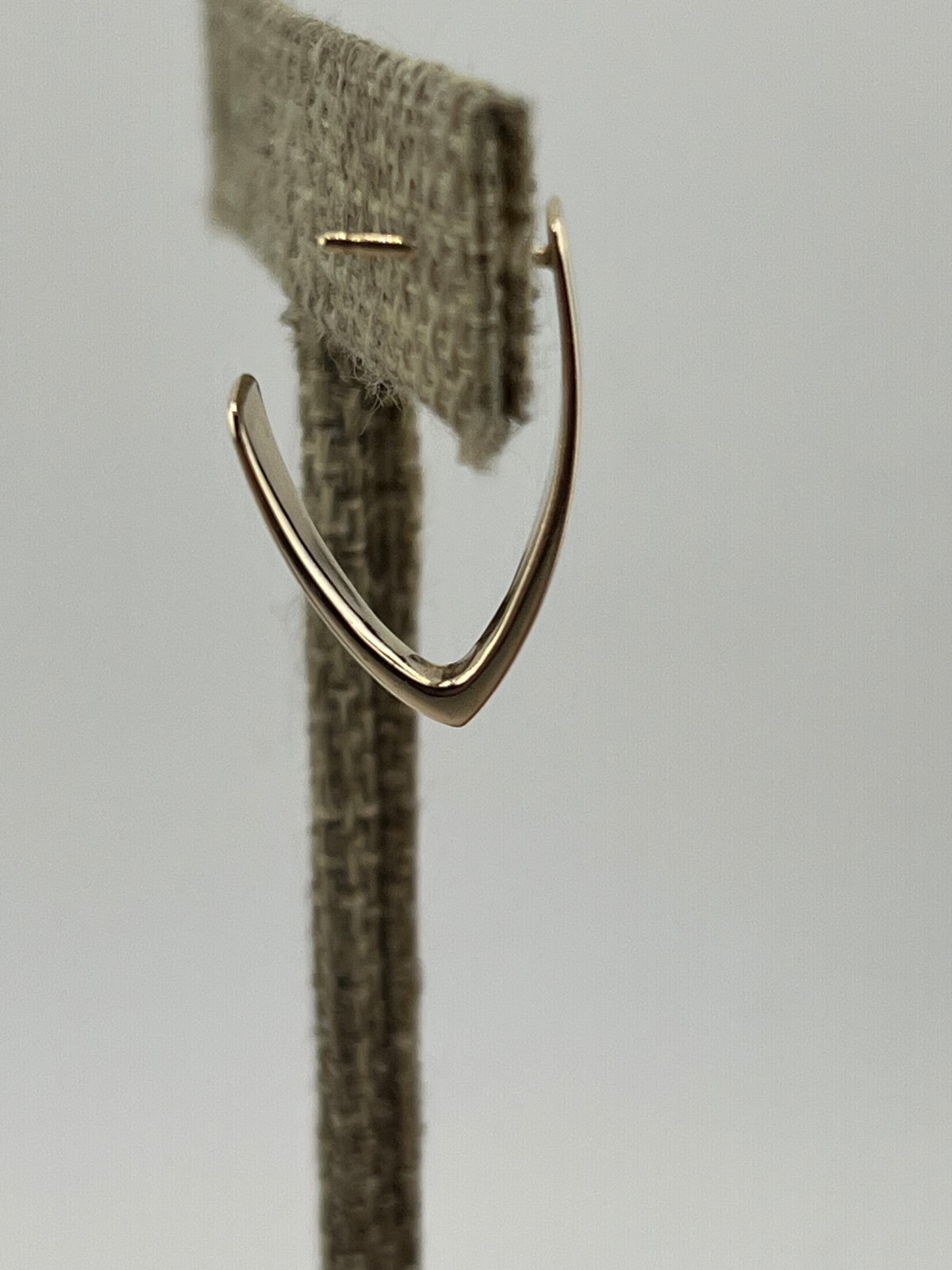 James Avery 14K gold earrings modernist V shaped hoops with posts