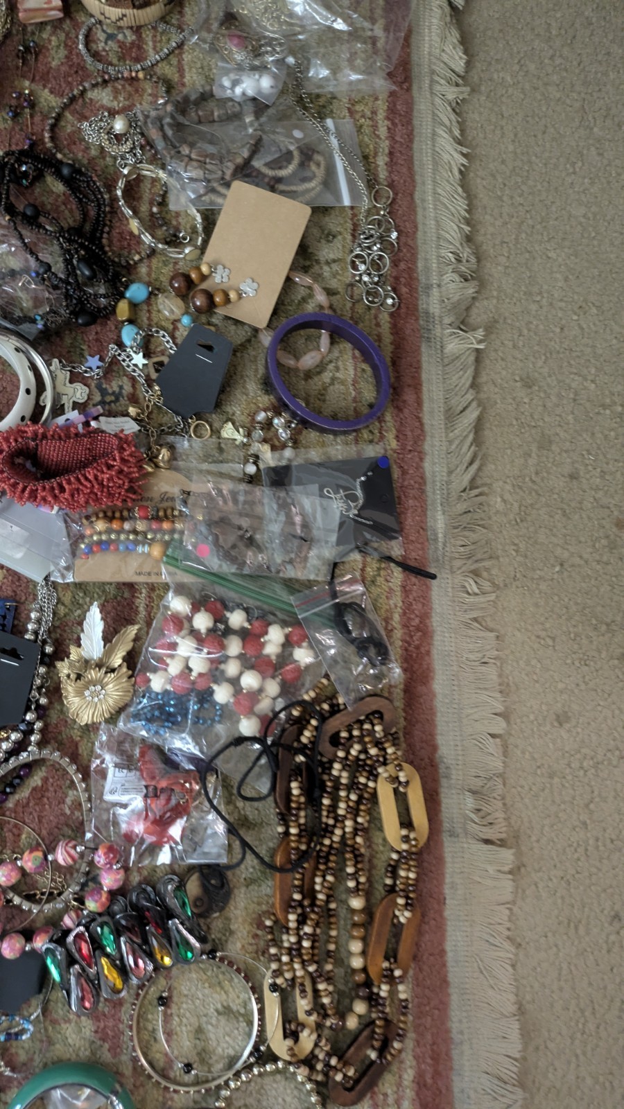 17 Lbs Of Unresearched Vintage/Modern/New Resell Or Crafting Jewelry Lot