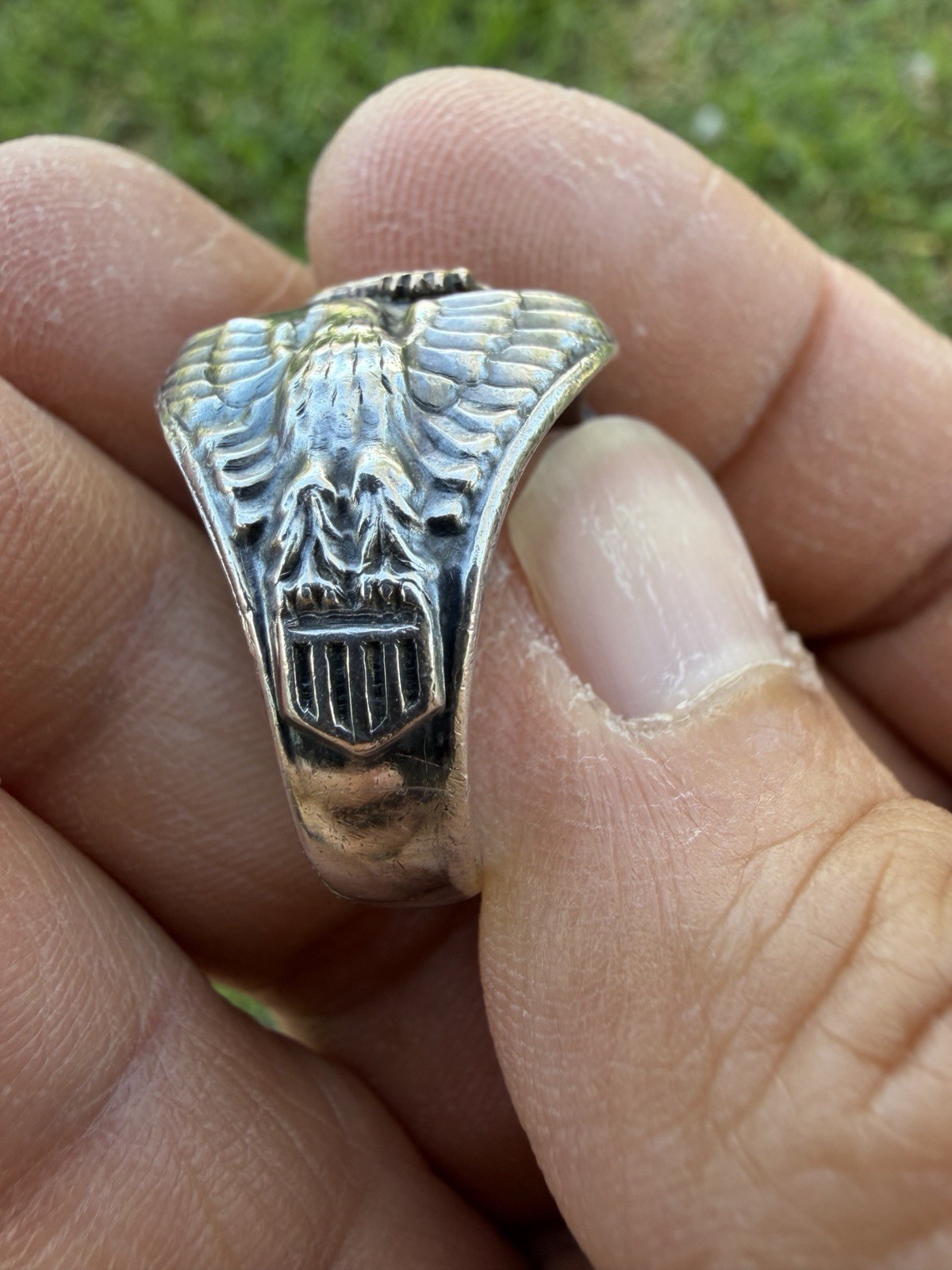 Vintage Relief US Army Ruptured Duck Ring WWII Class Ring