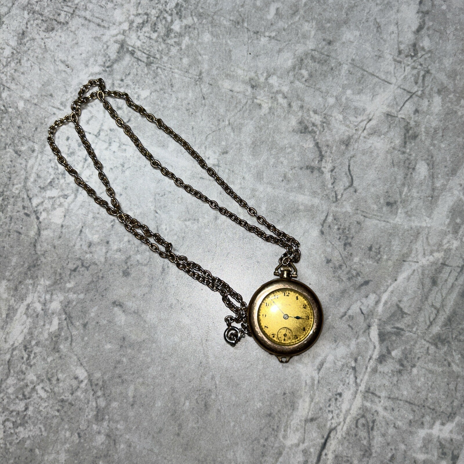 Vintage Elgin Necklace Watch Serial # 23731589 Unknown If Working