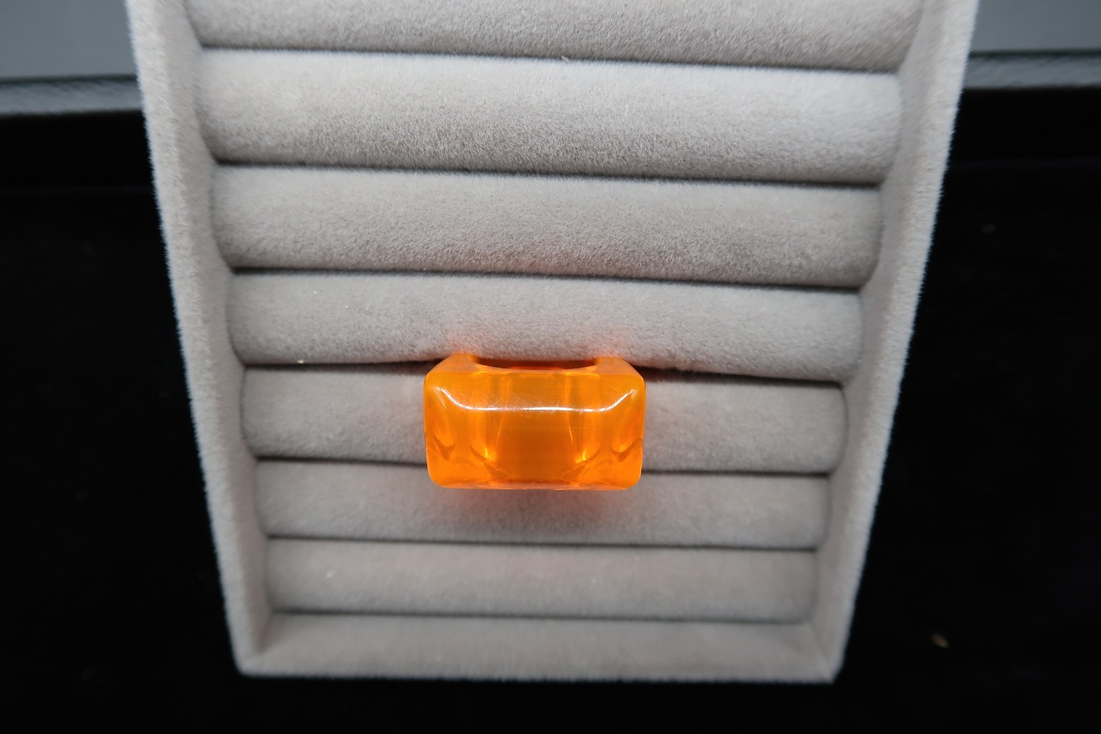 Vtg 60’s Orange Mod Acrylic Resin Glow in the Dark Ring Retro Fashion Size 5.5