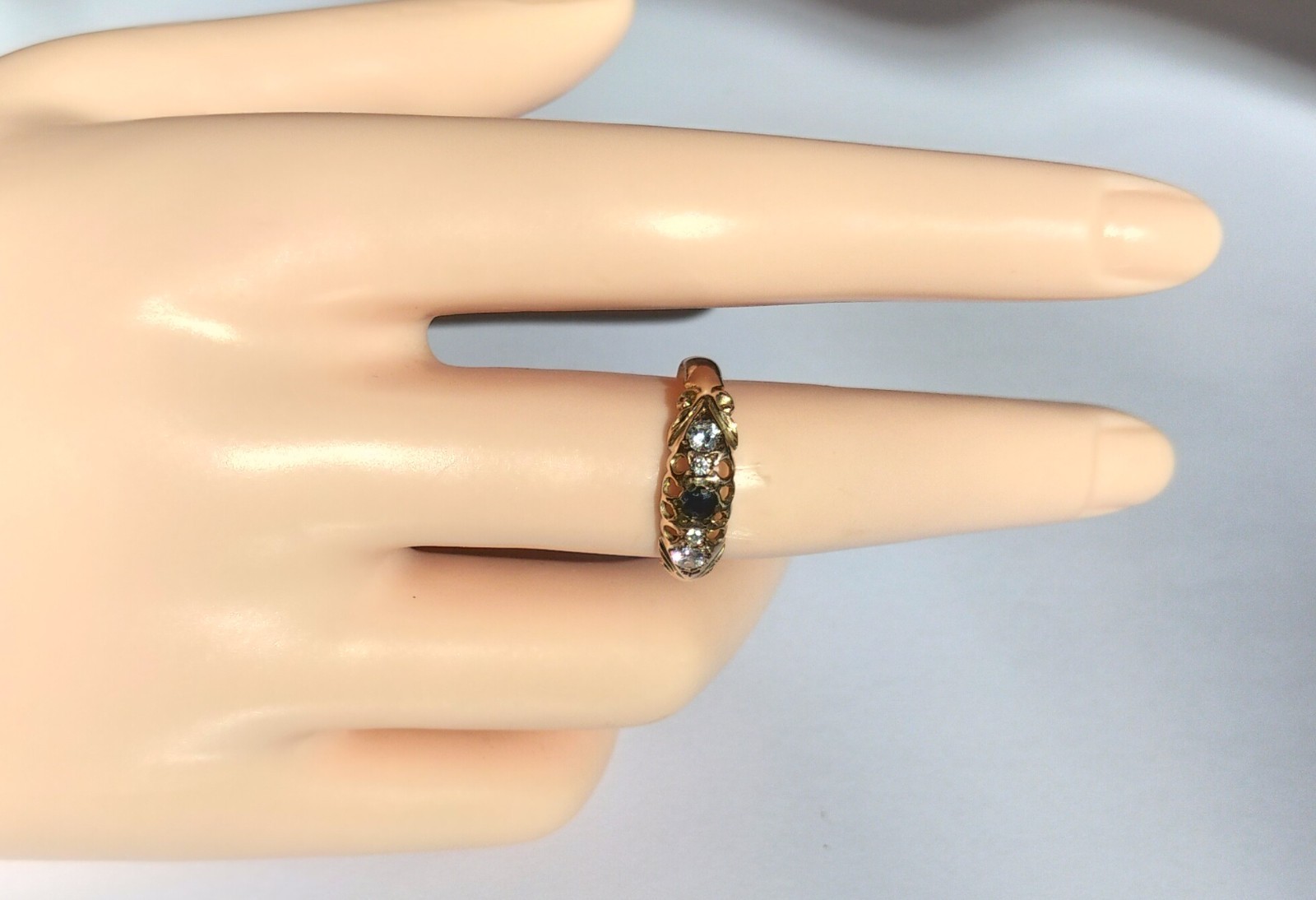 Antique 1910 Handmade Gold Ring w/ Blue Sapphire and 4x Zircons Q (18.19mm) 1.8g
