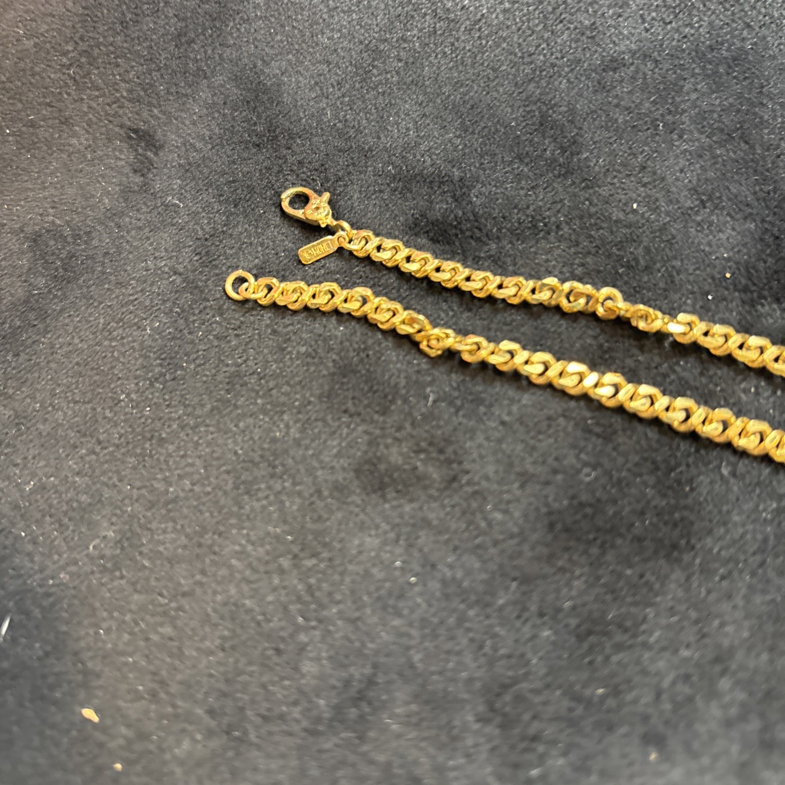 Monet Gold Tone Chain 35” Necklace Signed Very Good Used Free Ship