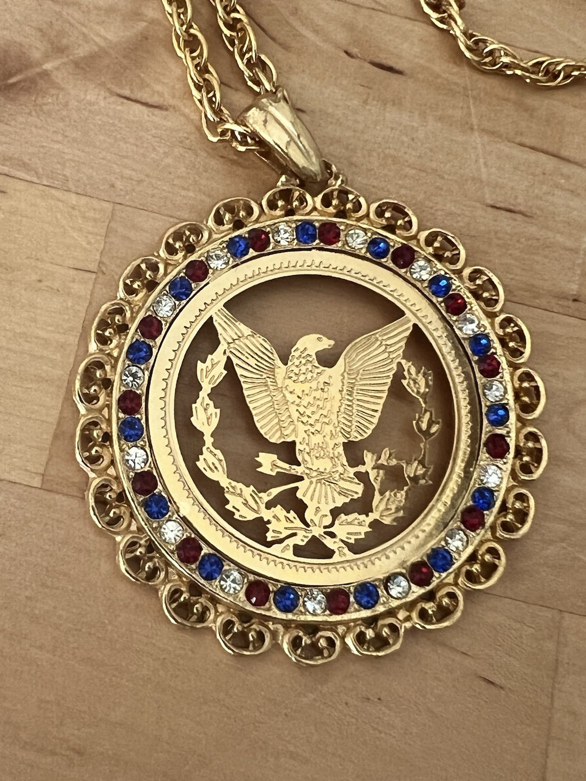 Vintage Patriotic AMERICAN EAGLE Red White Blue Rhinestone BICENTENNIAL NECKLACE