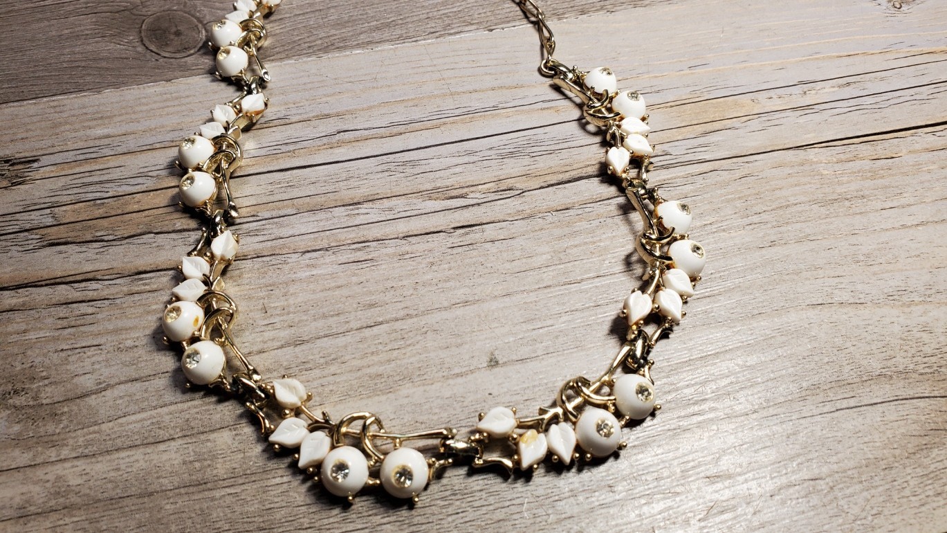 Kramer 1950’s White Milk Glass Cabochon & Rhinestone Choker Necklace
