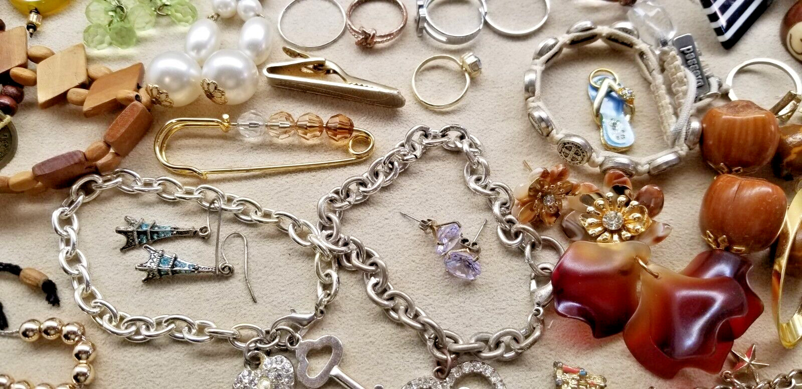 Estate Vintage Junk Drawer Jewelry Lot Unsearched Untested Repair Craft