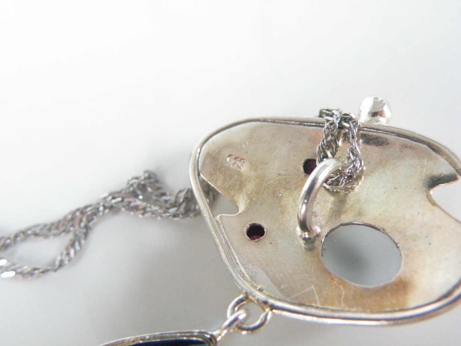 Artisan Sterling Silver 925 Beach Glass Gemstone Modernist Pendant Necklace 18.5