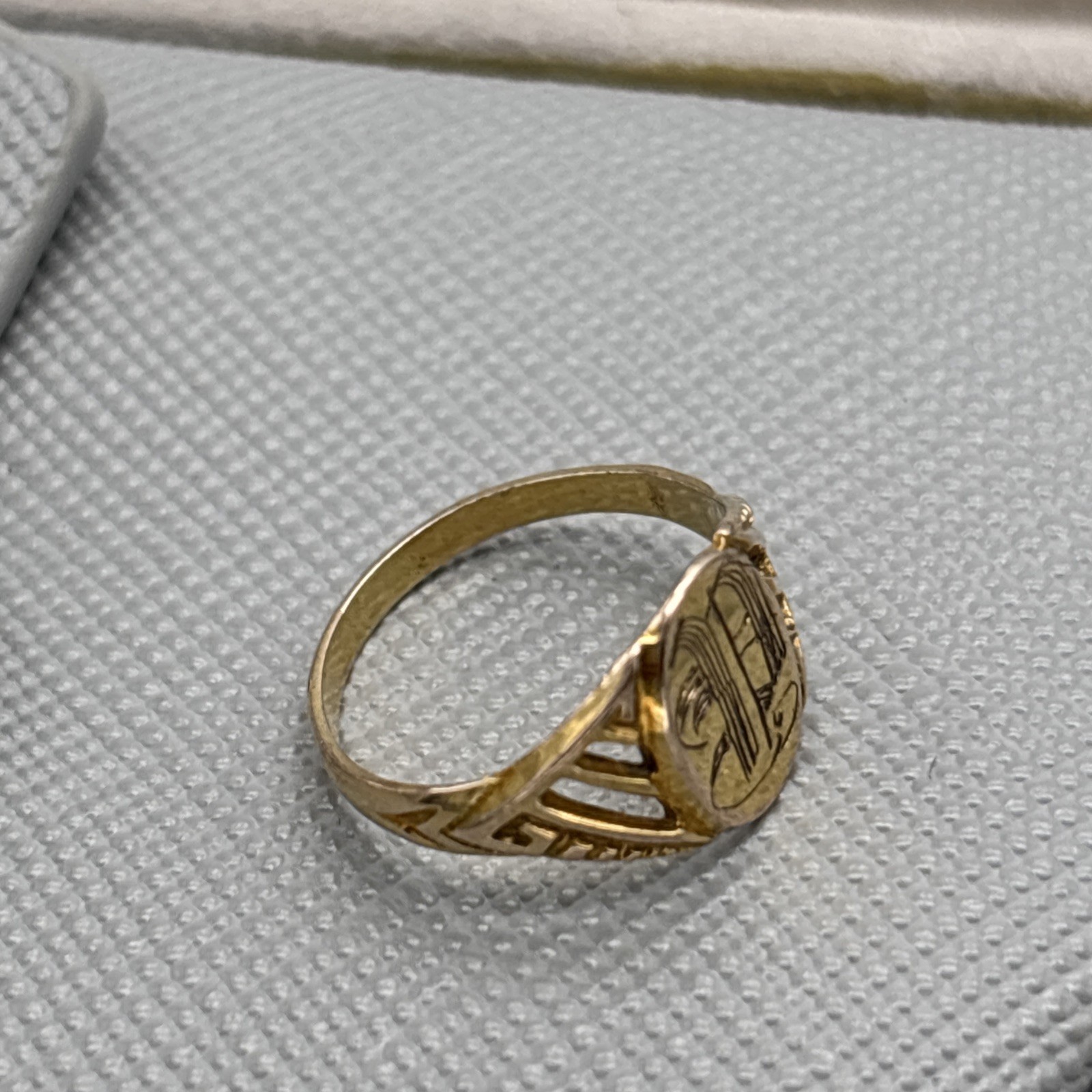 Antique 14K Signet Ring Yellow Gold Baby Ring Monogram Pinky Ring 0.81g Sz 0