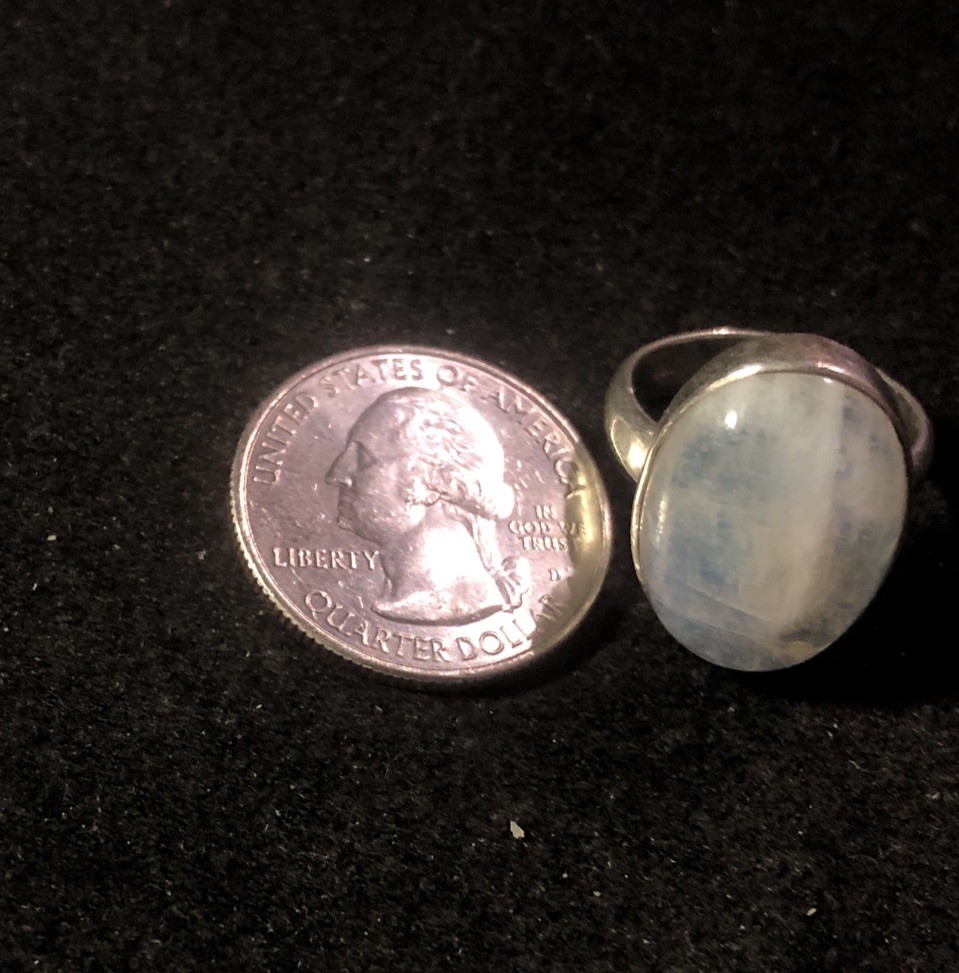 925 Sterling Silver Ring White / AB Stone 6.8 grams Size 7.25