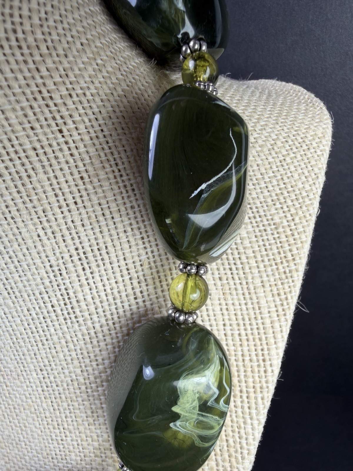 Vintage Robert Rose Resin Green Beaded Adjustable 21 in Necklace