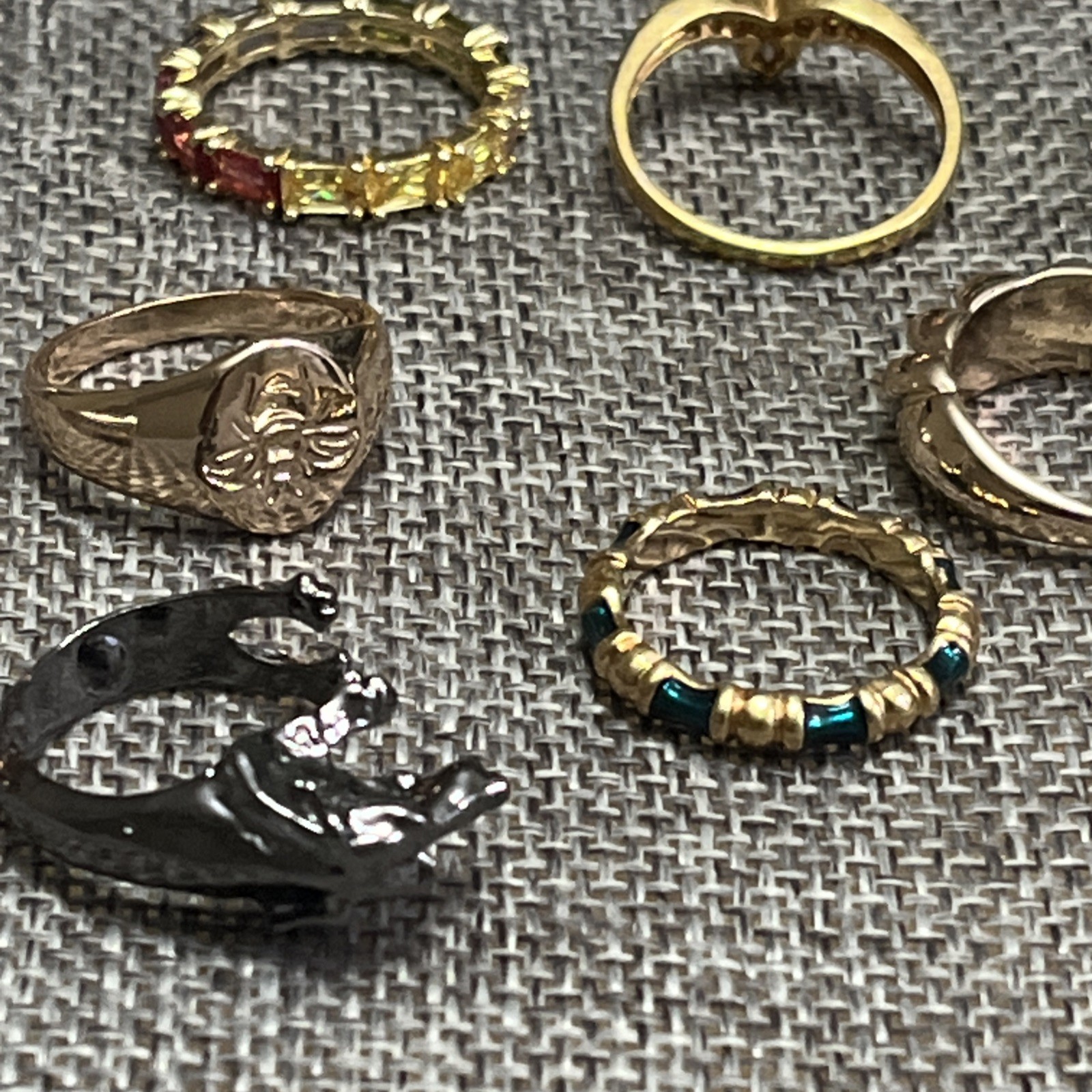 Vintage/Now Ring Lot Costume (17) Pieces