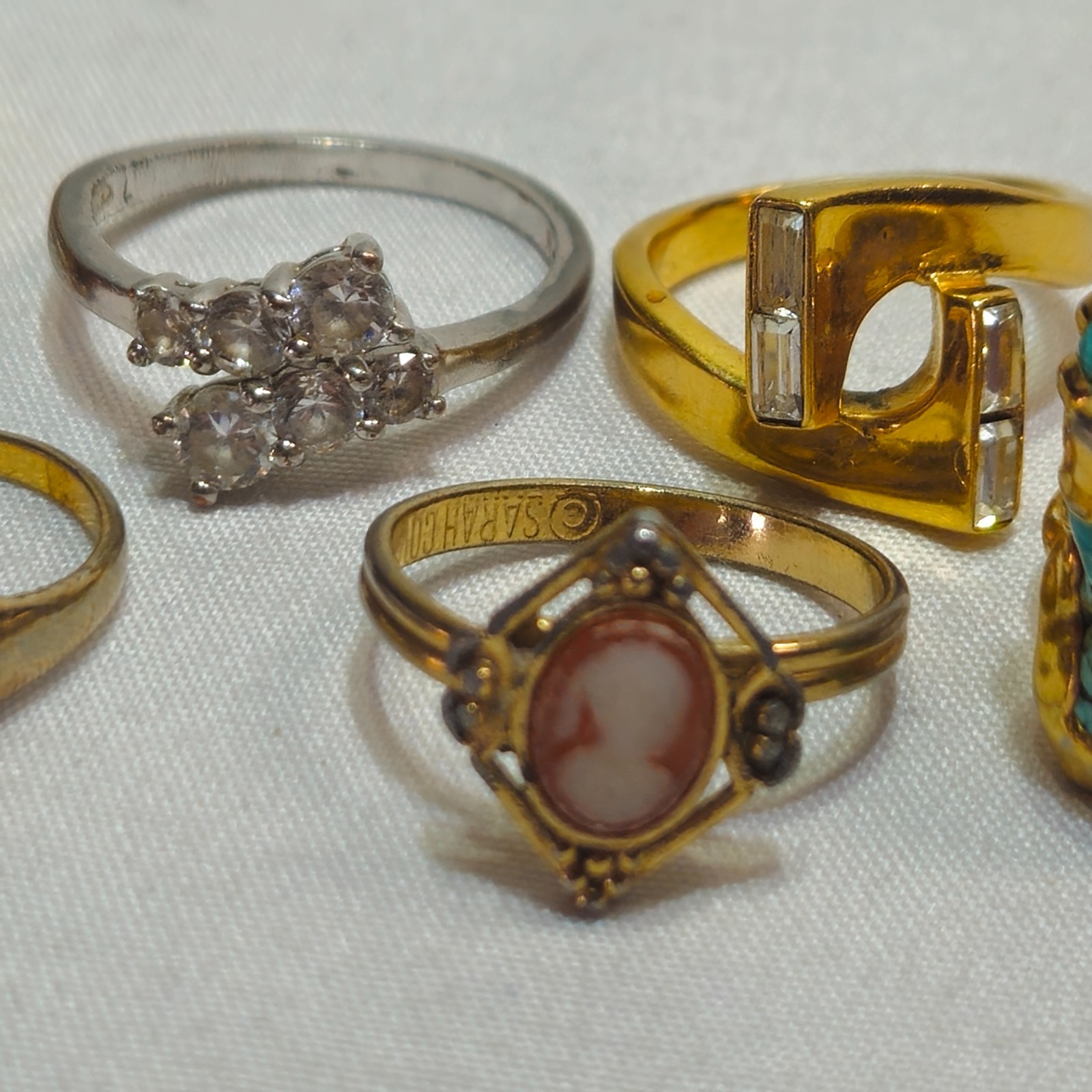 Vintage 6 Pc Assorted Avon & Unsigned Ring Lot Jewelry Mixed Styles and Sizes