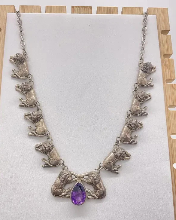 Vintage Carol Felley 1990 Sterling Amethyst Lion Pendant Necklace