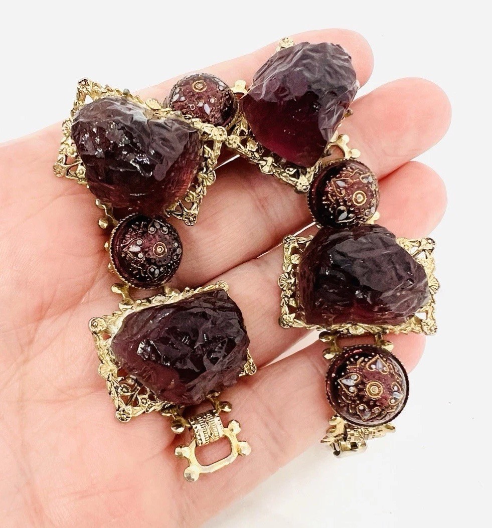Chunky Purple Molded Glass & Lava Rock 3D Book Chain Bracelet Vintage Jewelry