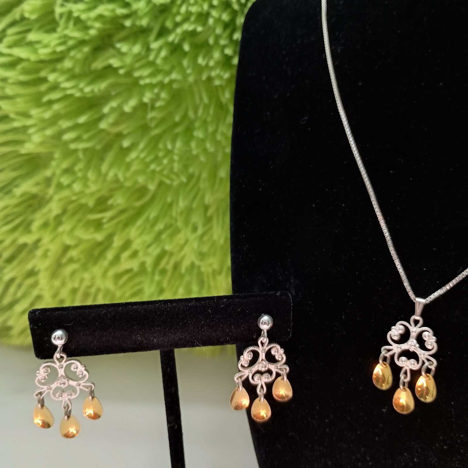 Vintage Finnish ARU Sterling Silver Filigree Necklace & Earring Set Sundrop