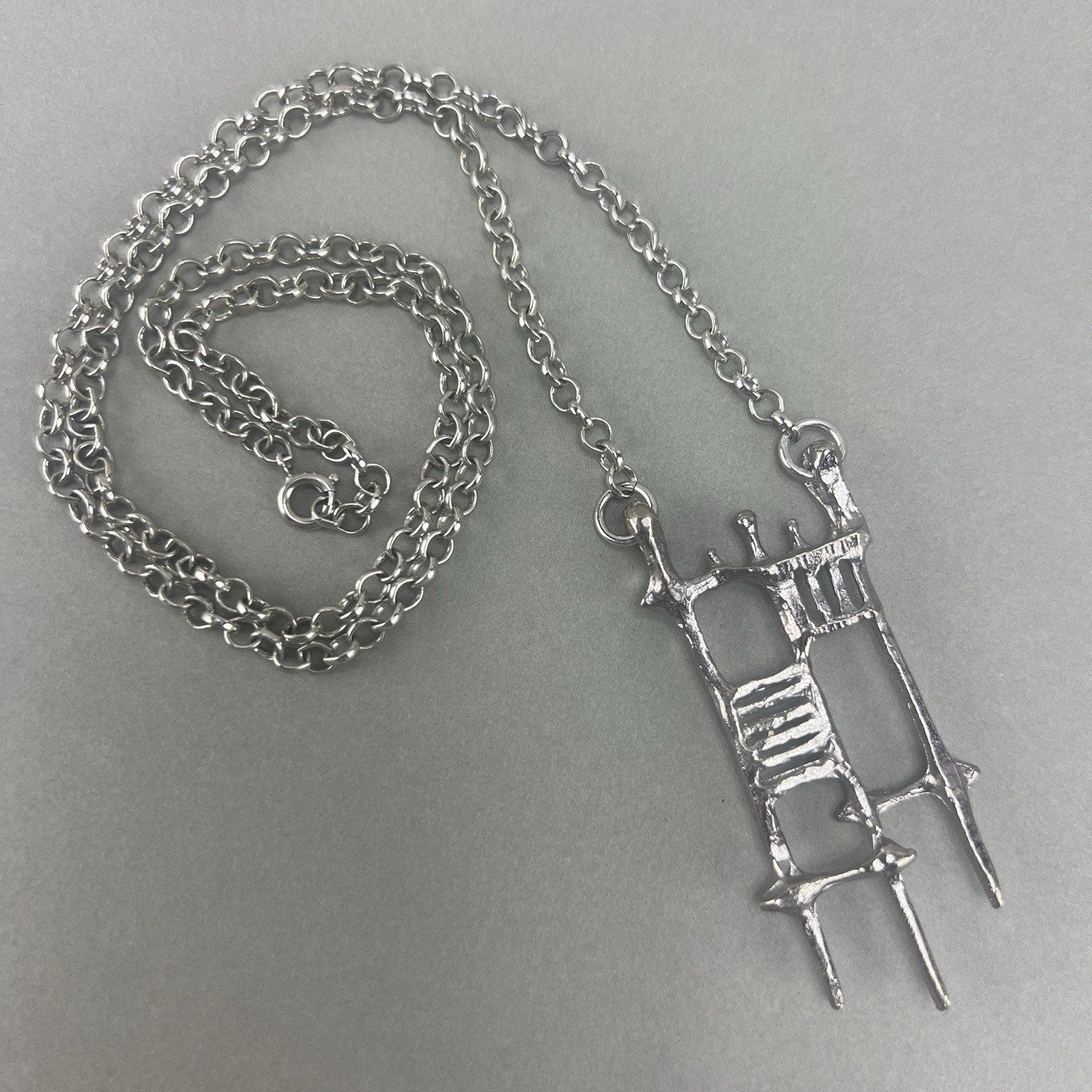 Vintage Silver Tone Abstract Design Necklace Geometric Modernist Style q3z