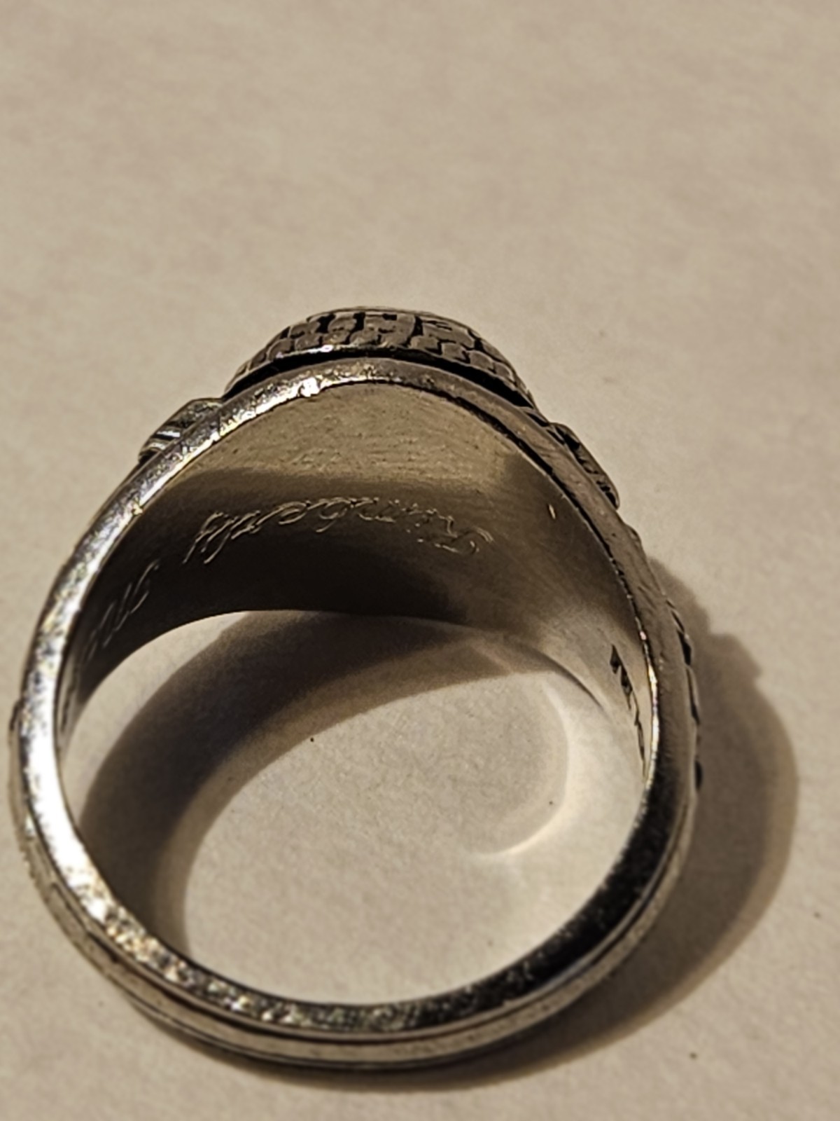 VINTAGE LADIES CLASS RING, SZ. 6.25, JOSTENS LTM, SILVERTONE, PURPLE STONE, 1984
